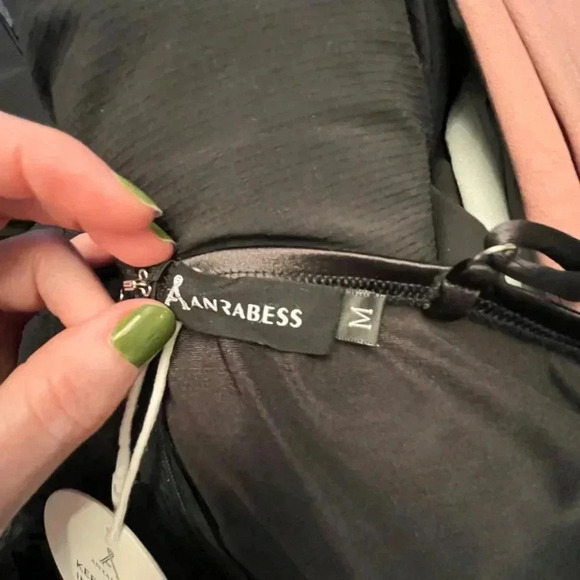 ~Anrabess~ Evening Gown - Medium - Picture 6 of 10